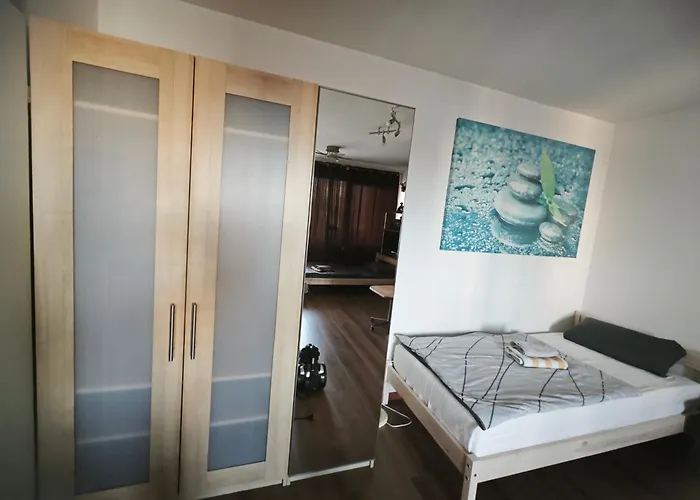 Sofia/ruhig- Scharmant-parkplatz Appartement Offenbach am Main