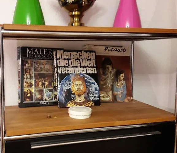 Sofia/ruhig- Scharmant-parkplatz Offenbach am Main